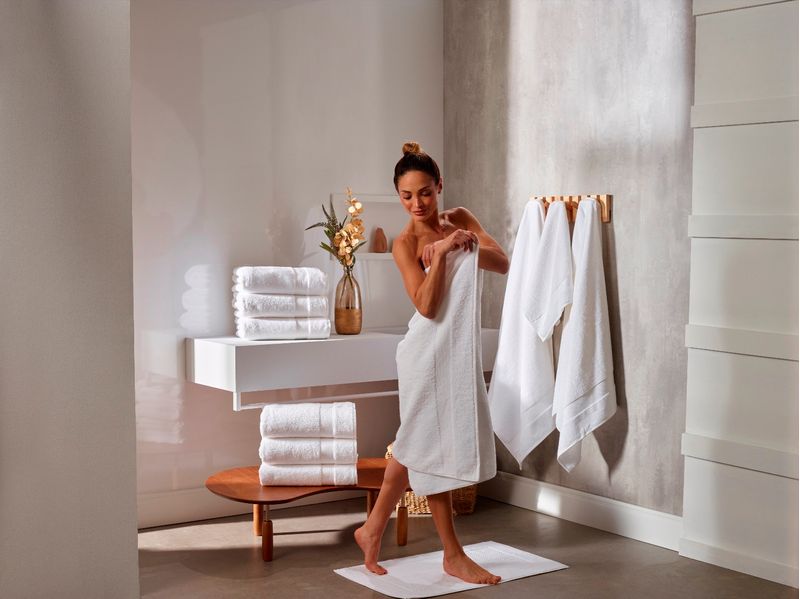 トップス MASSAGERIE LINO LINEN 100 BLACK INDIGO Toalhão de Banho 670 g/m² 100% Algodão Safira — Teka - Teka